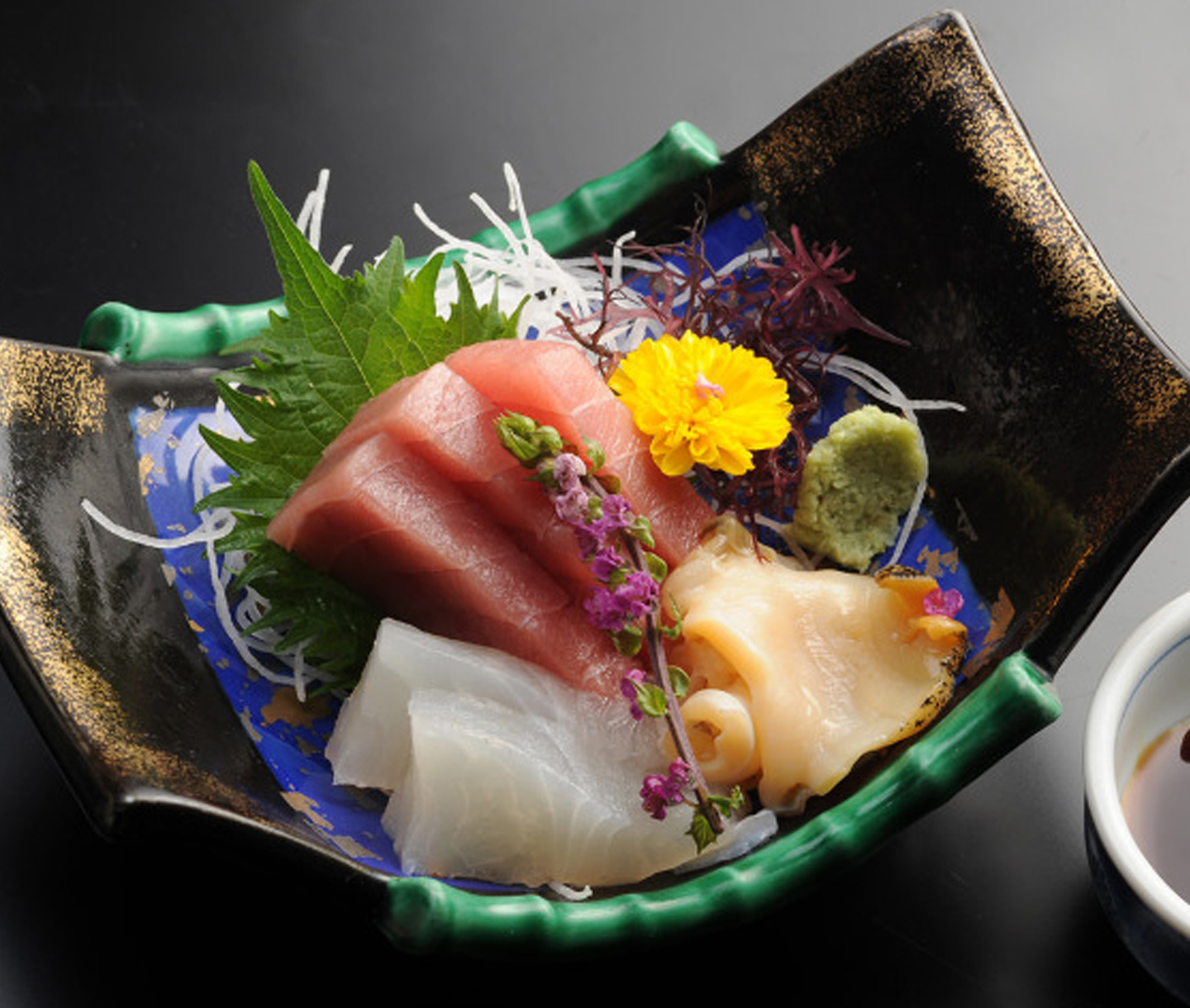 長崎市船大工町の寿司・和食の店　旬菜・旬魚　旬彩庵 文 (しゅんさいあん ふみ)